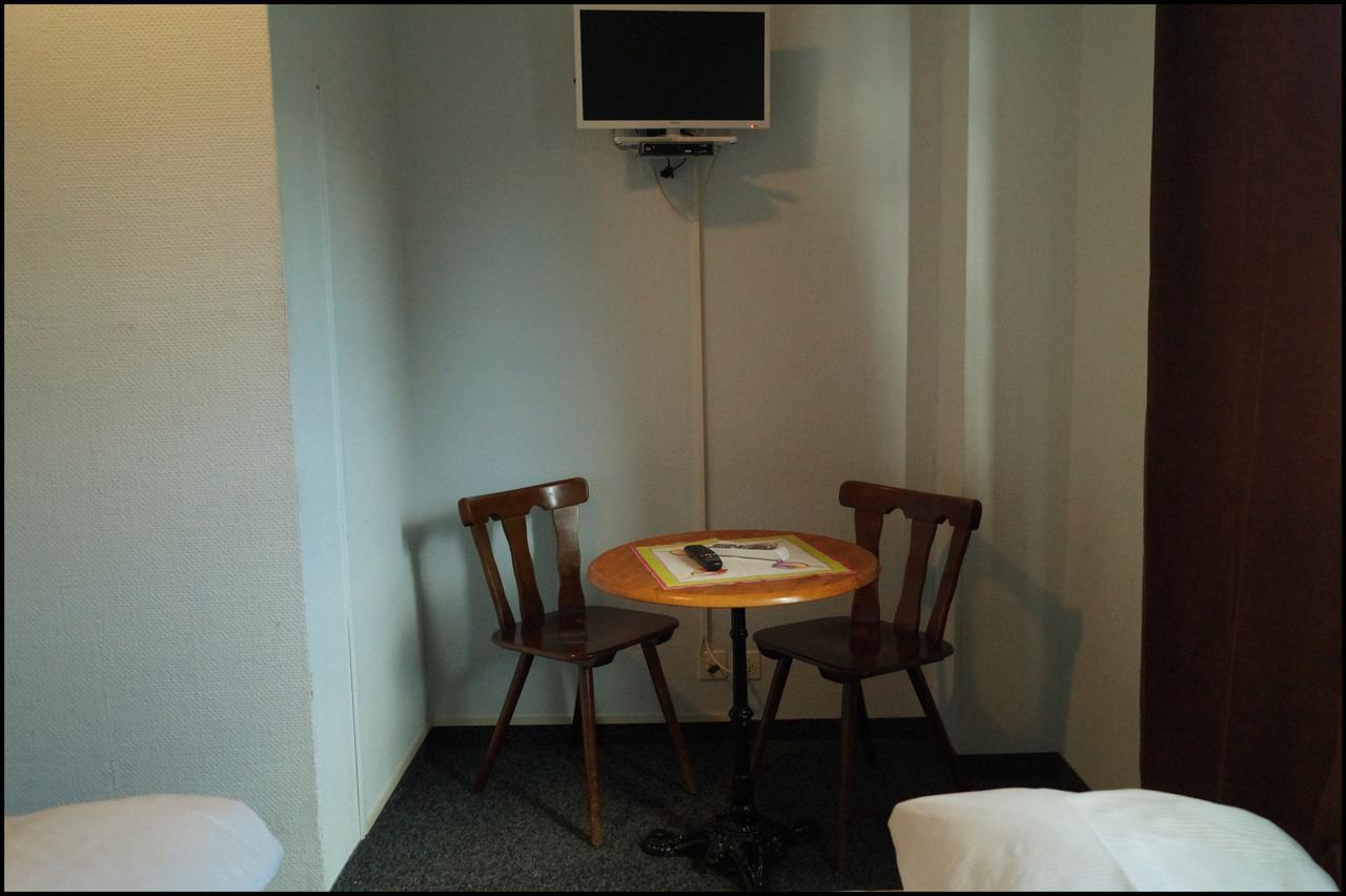 Gasthof Kastanienbaum Hotel Hunzenschwil Luaran gambar